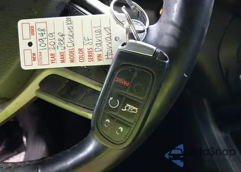 2019 Jeep Cherokee Latitude Plus Fwd from USA, damaged, VIN 1C4PJLLB2KD248207